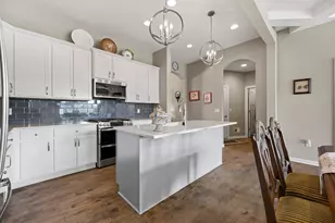 1763 Derby Ln, Oconomowoc, WI 53066 - Photo 12