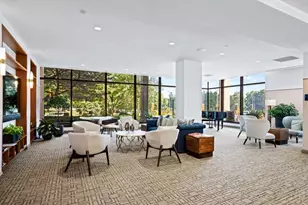 929 N Astor St, Milwaukee, WI 53202 - Photo 26