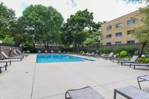 929 N Astor St, Milwaukee, WI 53202 - Photo 34