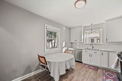 2046 S 94th St, West Allis, WI 53227 - Photo 10