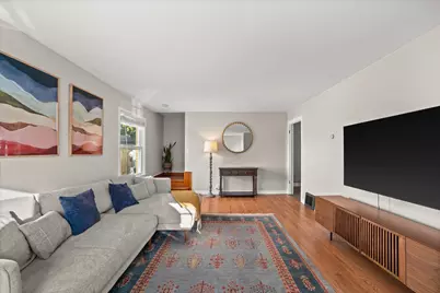 2046 S 94th St, West Allis, WI 53227 - Photo 6