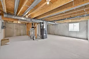 959 Lagom Way, Oconomowoc, WI 53066 - Photo 14