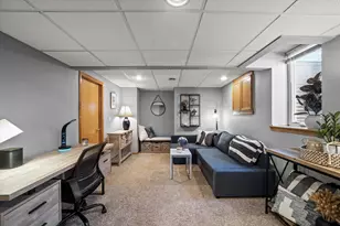 7277 S Dover Hill Ct, Franklin, WI 53132 - Photo 42