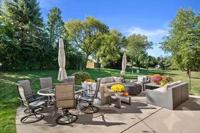 7277 S Dover Hill Ct, Franklin, WI 53132 - Photo 44