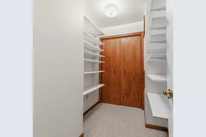 12272 W Morgan Oak Dr, Greenfield, WI 53228 - Photo 64