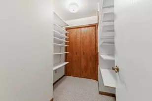 12272 W Morgan Oak Dr, Greenfield, WI 53228 - Photo 64