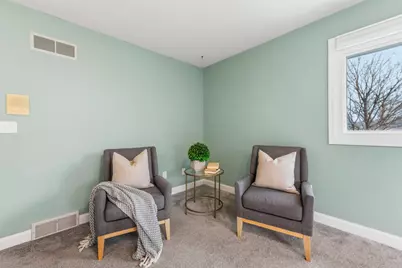 12272 W Morgan Oak Dr, Greenfield, WI 53228 - Photo 26