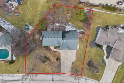 12272 W Morgan Oak Dr, Greenfield, WI 53228 - Photo 74