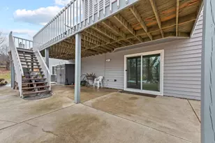 12272 W Morgan Oak Dr, Greenfield, WI 53228 - Photo 68