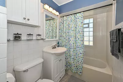 508 N 112th St, Wauwatosa, WI 53226 - Photo 14