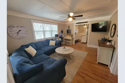 1610  Jackson Park Dr, Delavan, WI 53115 - Photo 8