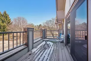 6565 N Green Bay Ave, Glendale, WI 53209 - Photo 16