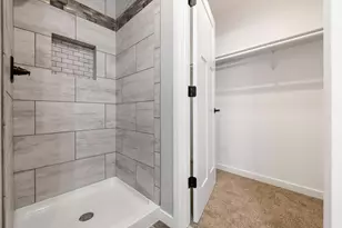 2105 Daisy Dr, West Bend, WI 53090 - Photo 22