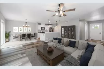 2105  Daisy Dr, West Bend, WI 53090 - Photo 4