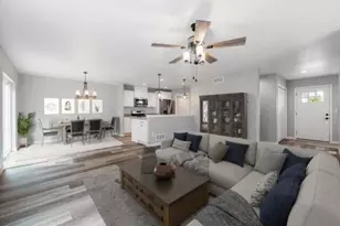 2105 Daisy Dr, West Bend, WI 53090 - Photo 4