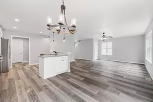 2105 Daisy Dr, West Bend, WI 53090 - Photo 18