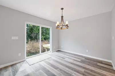 2105  Daisy Dr, West Bend, WI 53090 - Photo 16