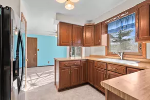 564 E Rhine St, Elkhart Lake, WI 53020 - Photo 4