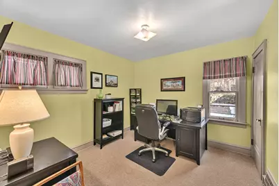 2424 N 61st St, Wauwatosa, WI 53213 - Photo 18