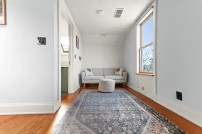 2555 N Pierce St, Milwaukee, WI 53212 - Photo 24