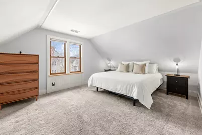 2555 N Pierce St, Milwaukee, WI 53212 - Photo 32