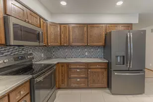 2802 31st St, La Crosse, WI 54601 - Photo 14