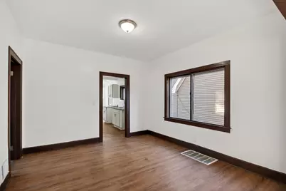 5378 N 36th St, Milwaukee, WI 53209 - Photo 8