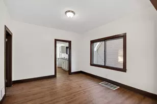 5378 N 36th St, Milwaukee, WI 53209 - Photo 8