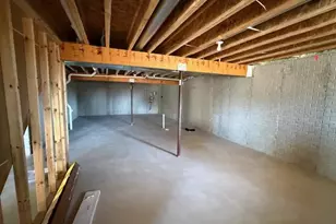 N162W21835 Poppy Rd, Jackson, WI 53037 - Photo 18