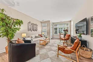 1905 N Water St, Milwaukee, WI 53202 - Photo 2