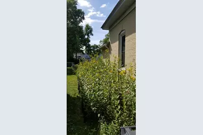 714 S 6th St, La Crosse, WI 54601 - Photo 22