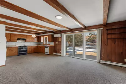 1015  Hillside Dr, Kewaskum, WI 53040 - Photo 8