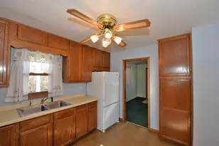 2613 Indian Trail, Racine, WI 53402 - Photo 8