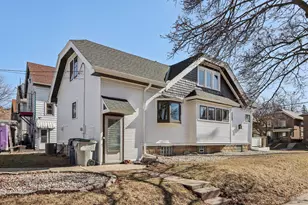 4836 W Wells St, Milwaukee, WI 53208 - Photo 42