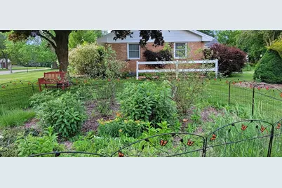 1002  Hales Trl, Port Washington, WI 53074 - Photo 32