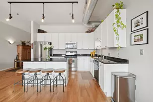 1924 N Hubbard St, Milwaukee, WI 53212 - Photo 18