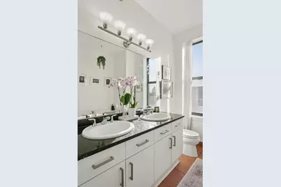 1924 N Hubbard St #417, Milwaukee, WI 53212 - Photo 26