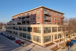 1924 N Hubbard St, Milwaukee, WI 53212 - Photo 36