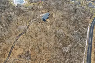 N6095 Johnson Rd, Spring Prairie, WI 53105 - Photo 16