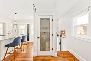 1921 Underwood Ave, Wauwatosa, WI 53213 - Photo 18