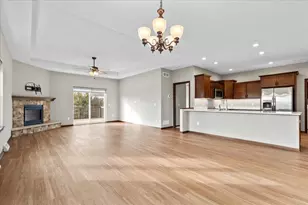 241 Silver Fox Dr, Kewaskum, WI 53040 - Photo 2