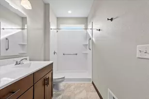 241 Silver Fox Dr, Kewaskum, WI 53040 - Photo 30