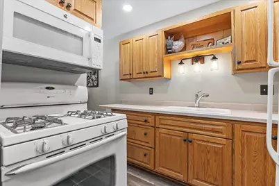 11936 W Mill Rd #2, Milwaukee, WI 53225 - Photo 12
