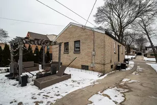 4481 S Taylor Ave, Milwaukee, WI 53207 - Photo 24