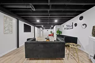 7216 N Mohawk Ave, Glendale, WI 53217 - Photo 26