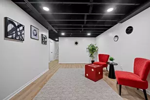 7216 N Mohawk Ave, Glendale, WI 53217 - Photo 24