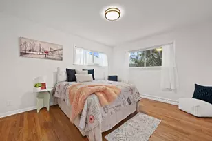 7216 N Mohawk Ave, Glendale, WI 53217 - Photo 16