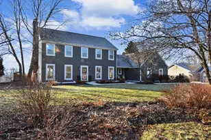 S21W27865 Kame Terrace, Waukesha, WI 53188 - Photo 1