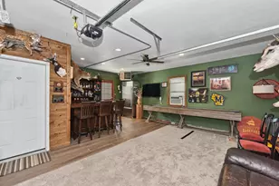 S21W27865 Kame Terrace, Waukesha, WI 53188 - Photo 36