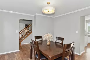 S21W27865 Kame Terrace, Waukesha, WI 53188 - Photo 16